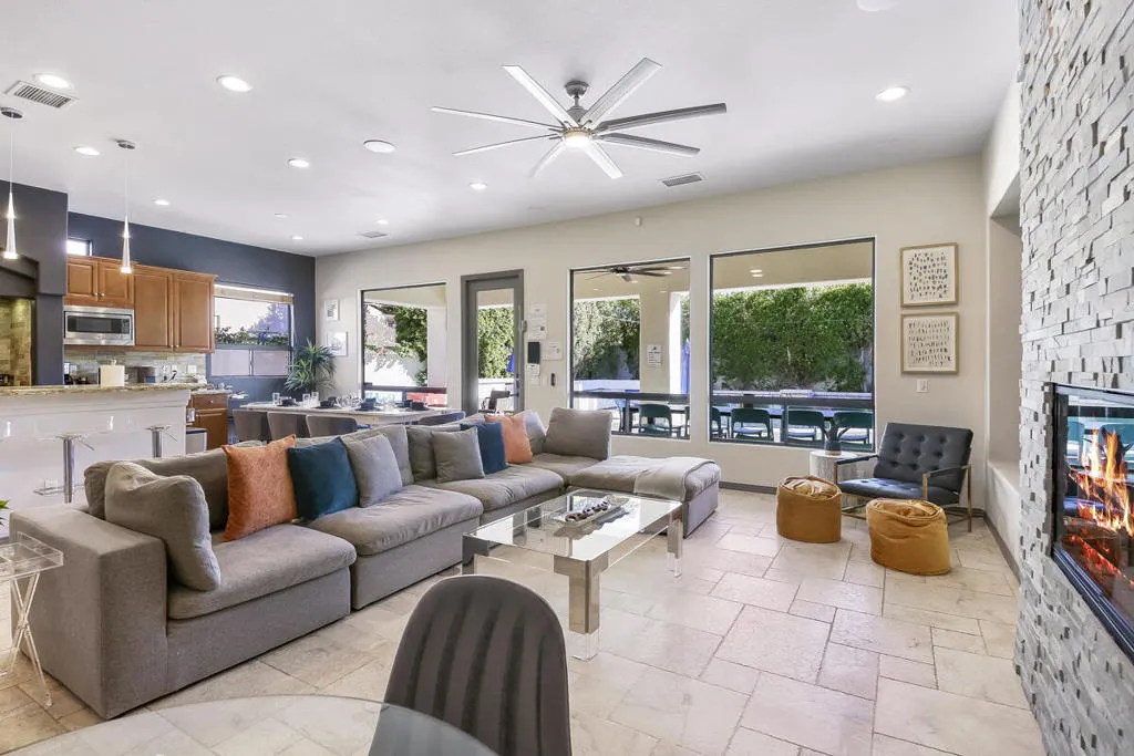 81107 Carefree Drive, Indio, California 92201 home-pic-14